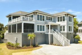 3 46th Avenue